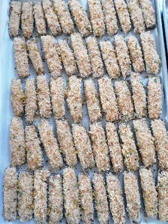 CANNOLICCHI GRATINATI AL PISTACCHIO