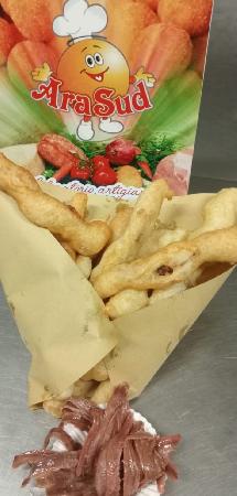 ZEPPOLE GRANDI CON ACCIUGA